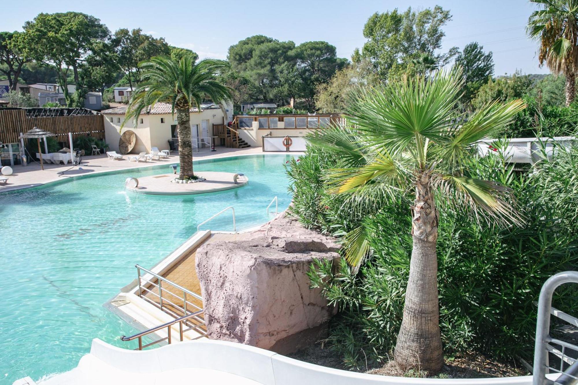 Camping Site De Gorge Vent Frejus Exterior photo